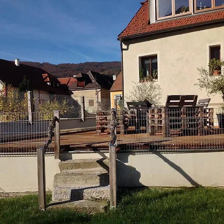 Δωμάτια σε οικογενειακή κατοικία Weingut Langmayer Wösendorf